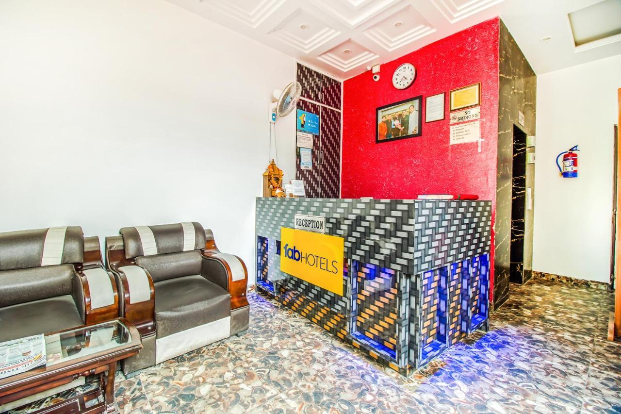 Fabhotel Airlift New Delhi Bagian luar foto